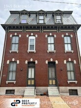 Building Photo - 1945 Benton St