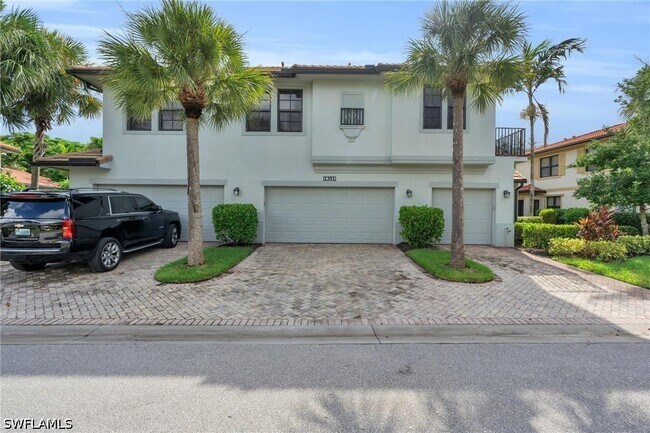Building Photo - 1391 Santiago Cir