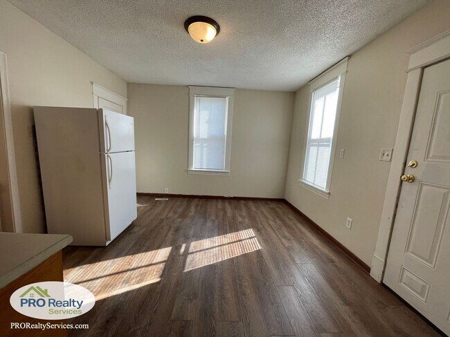 Foto del edificio - 3 Bedroom Plus Den Home
