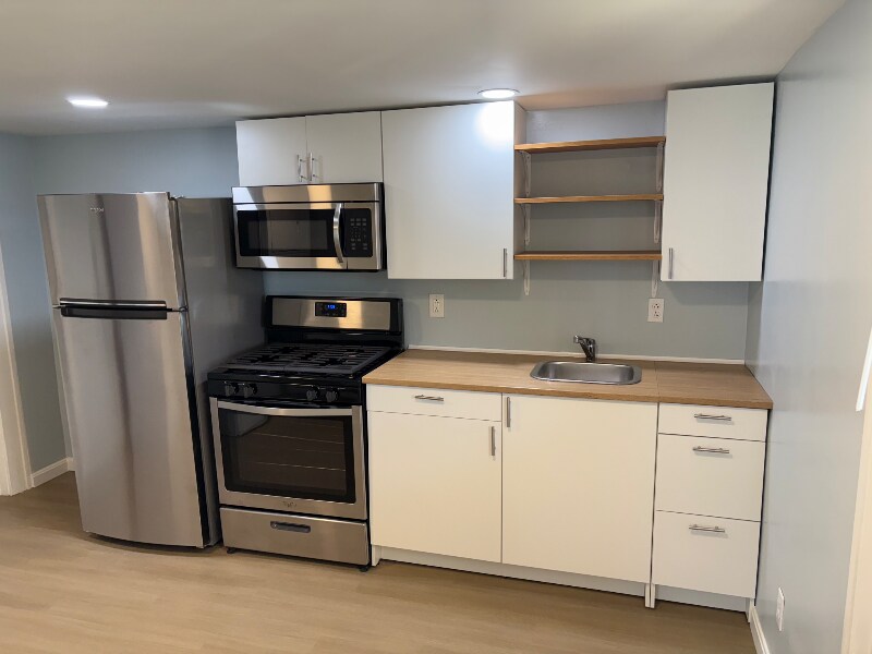 Foto principal - 727 James St