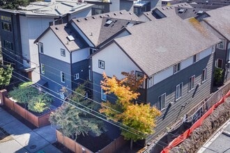 Building Photo - 2127 N 113th St