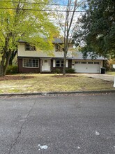 Building Photo - 1837 Roan Ave