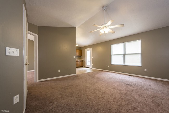 Foto del edificio - 2548 Watkins St