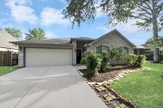 Building Photo - 18318 Farriswood Ct