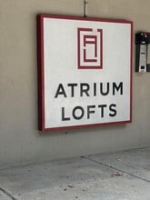 Building Photo - 106 N High St