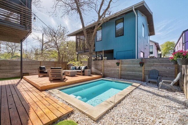 Foto del edificio - 1411 Haskell St
