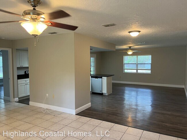 Building Photo - 3 br, 2 bath House - 2355 S. Bolton Ave.