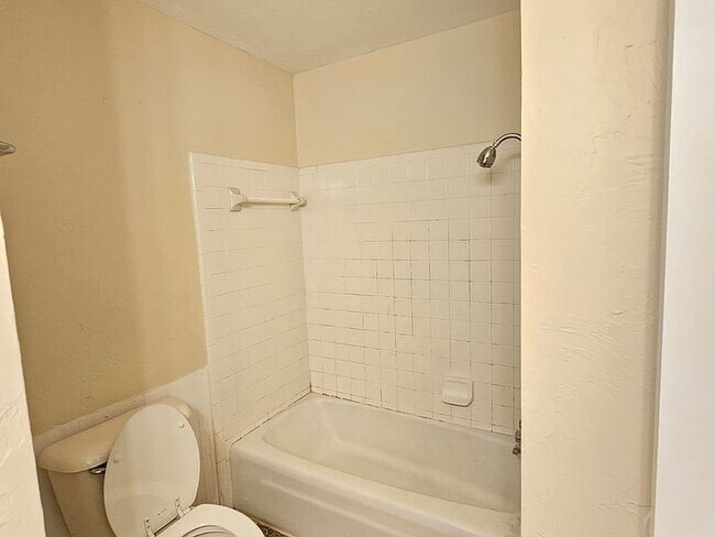 Building Photo - 2509 SW 91st St