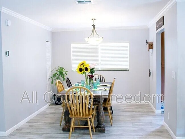 Foto del edificio - 22856 SW 53rd Ave