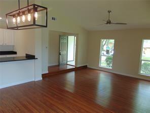 Foto del edificio - 2918 Ashglen Dr