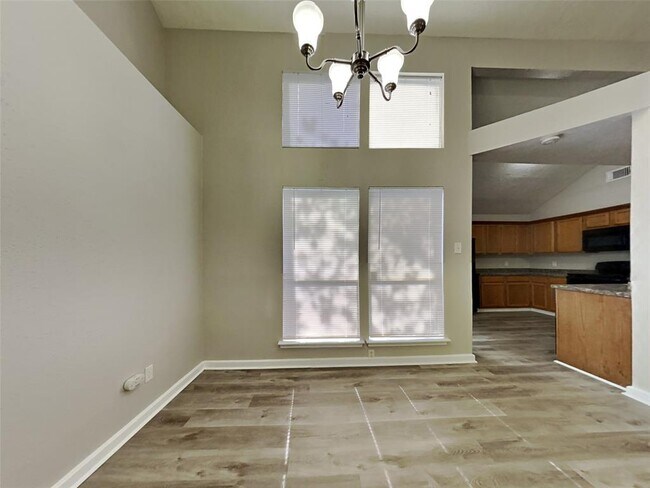 Building Photo - 13202 Chaston Dr