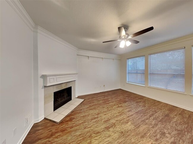 Building Photo - 21027 Deauville Dr