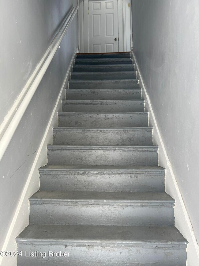 Foto del edificio - 2101 W Oak St