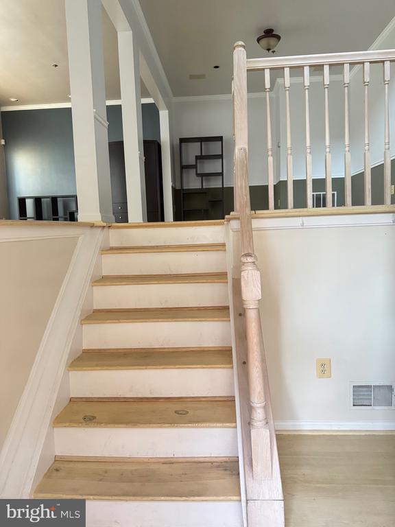 Foto del edificio - 1713 Leighton Wood Ln