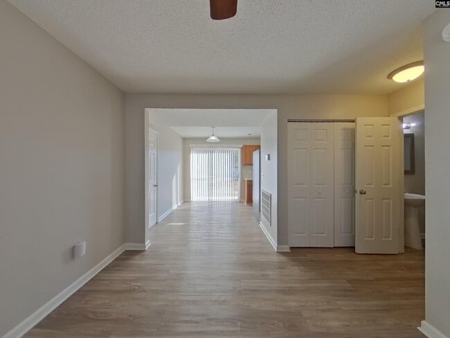 Building Photo - 521 Halleck Ln