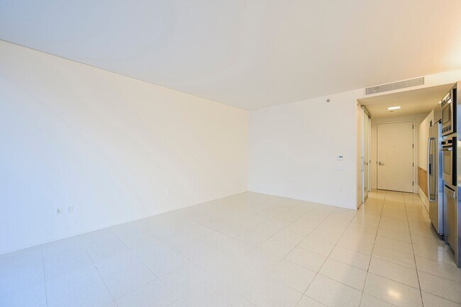 Foto del edificio - Studio with incredible views of the Strip!