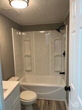 Building Photo - 525 Burmaster Dr