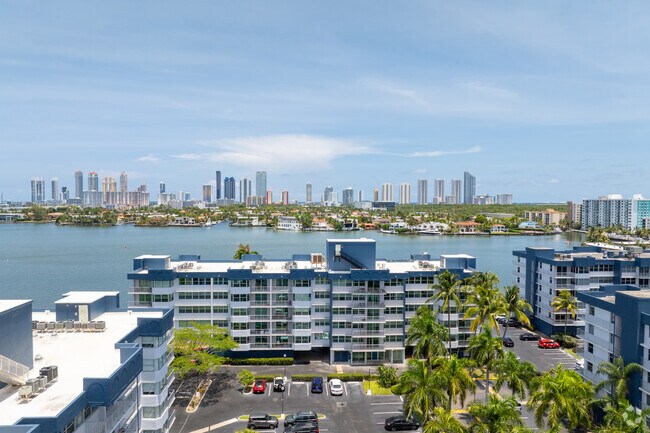 Aerial Photo - The Reef Club