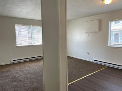 Building Photo - 17 3rd St