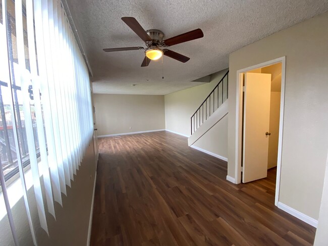 Building Photo - LOCATION & PRIVACY! Spacious 3 br Condo wi...
