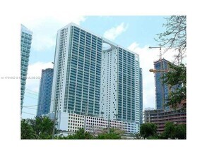 Building Photo - 500 Brickell Ave