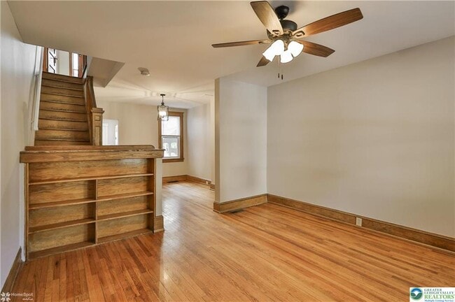 Foto del edificio - 1035 Spring St