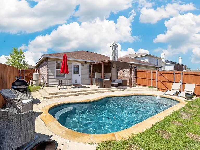 Foto principal - 1435 Greenbrook Dr
