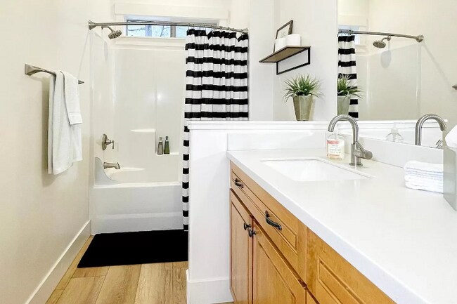 Foto del edificio - 142 SW 19th St