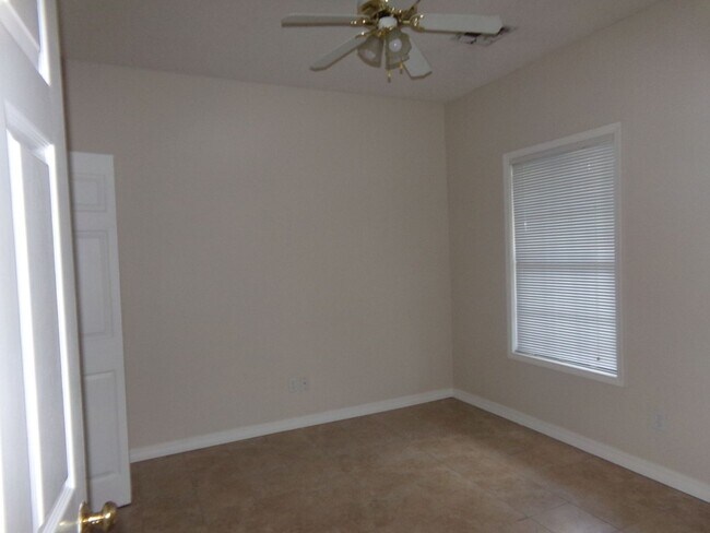 Foto del edificio - 901 Cook St