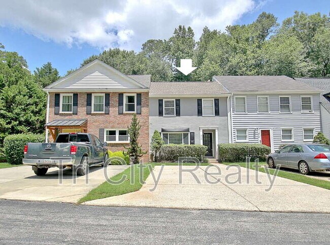 Foto del edificio - 210 Flat Creek Ct