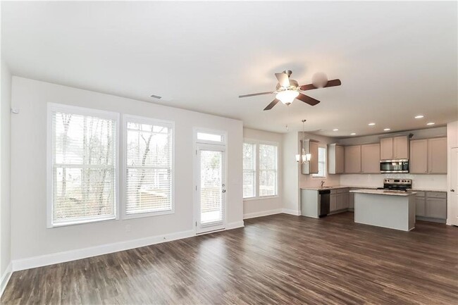 Building Photo - 233 Ireland Ln