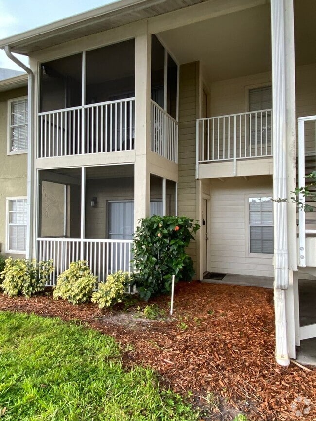 Building Photo - 214 Lake Parsons Green
