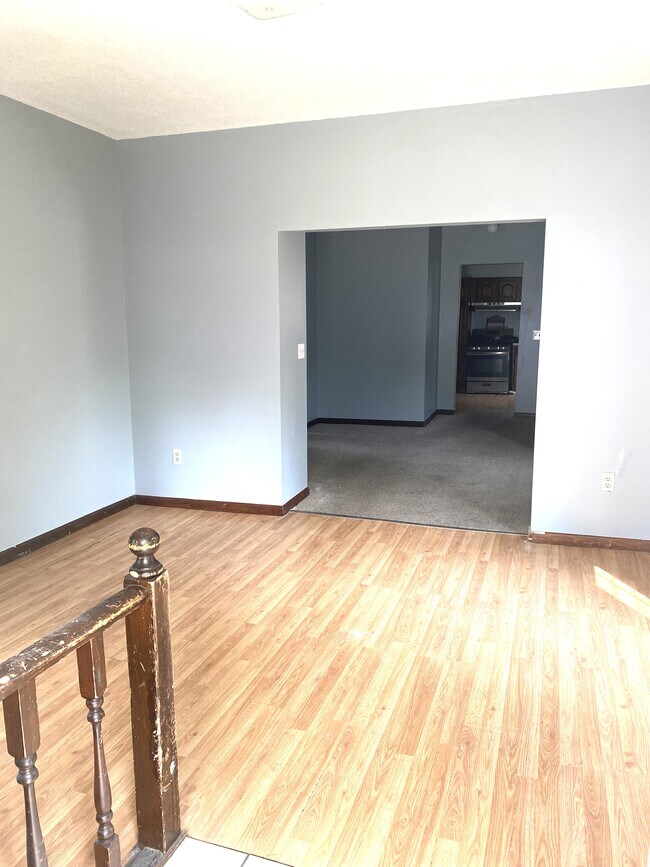 Foto del edificio - 610 W 19th St