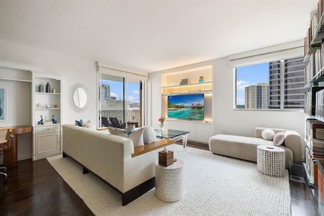 Foto del edificio - 3701 Turtle Creek Blvd