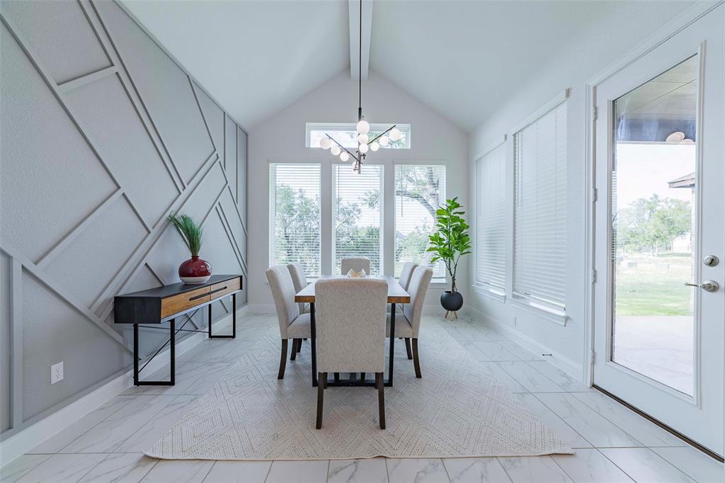 Foto principal - 101 Woodstock Cir