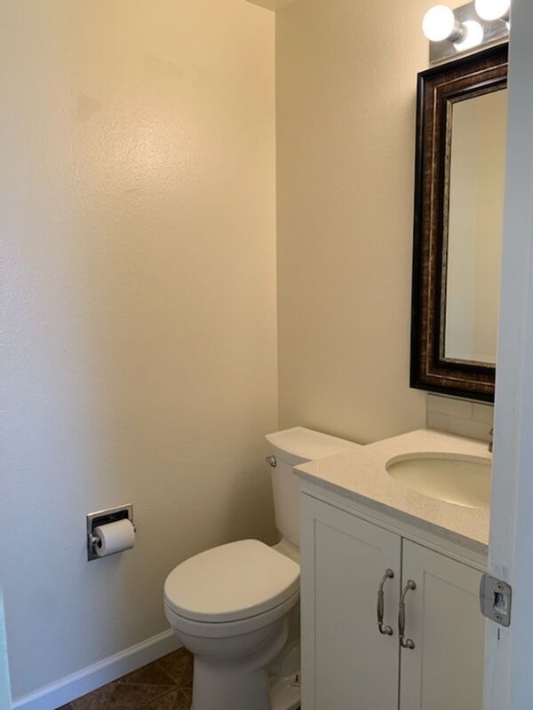 1209 N Williams St Unit B, Kennewick, WA 99336 Condo for Rent in