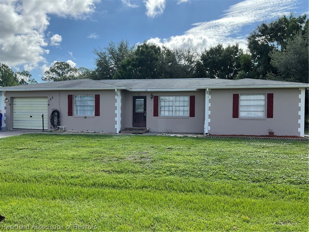 Foto principal - 106 Karola Dr