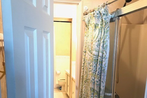 Separate shower room - 1919 Bay Blvd