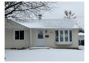 Building Photo - 4129 W 90th St