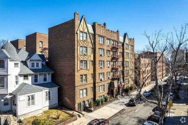 Foto del edificio - Fairmount Apartments