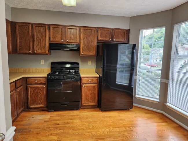 Building Photo - 5598 Stonington Trace Pkwy