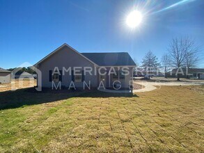 Building Photo - 2815 Allison Mill Rd