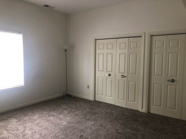 Foto del edificio - 1407 Parade St