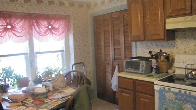 Foto del edificio - 1031 Main St