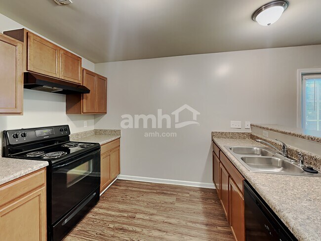 Foto del edificio - 6227 Thompson Brook Lane