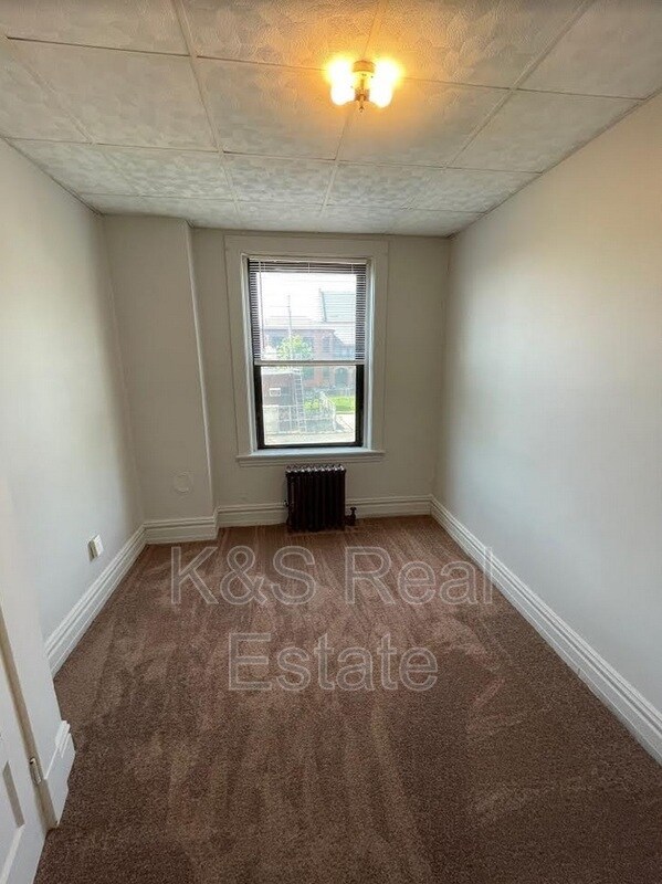 Foto del edificio - 115 S Birmingham Ave