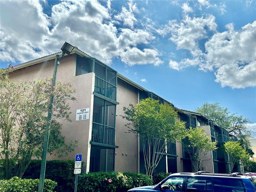 Foto principal - 121 Oyster Bay Cir