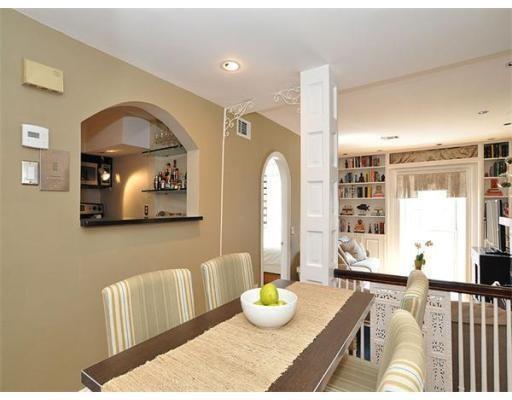 Foto del edificio - 124 Beacon St