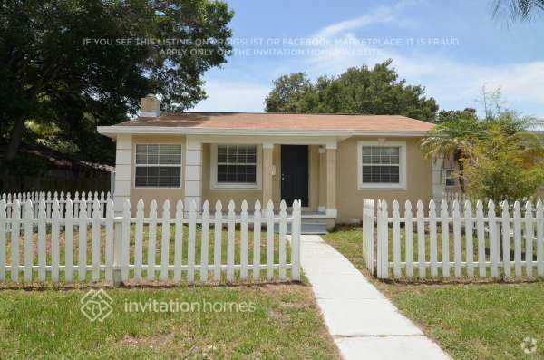 Building Photo - 868 46th Ave N