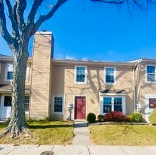 Building Photo - 5 Alameda Ct